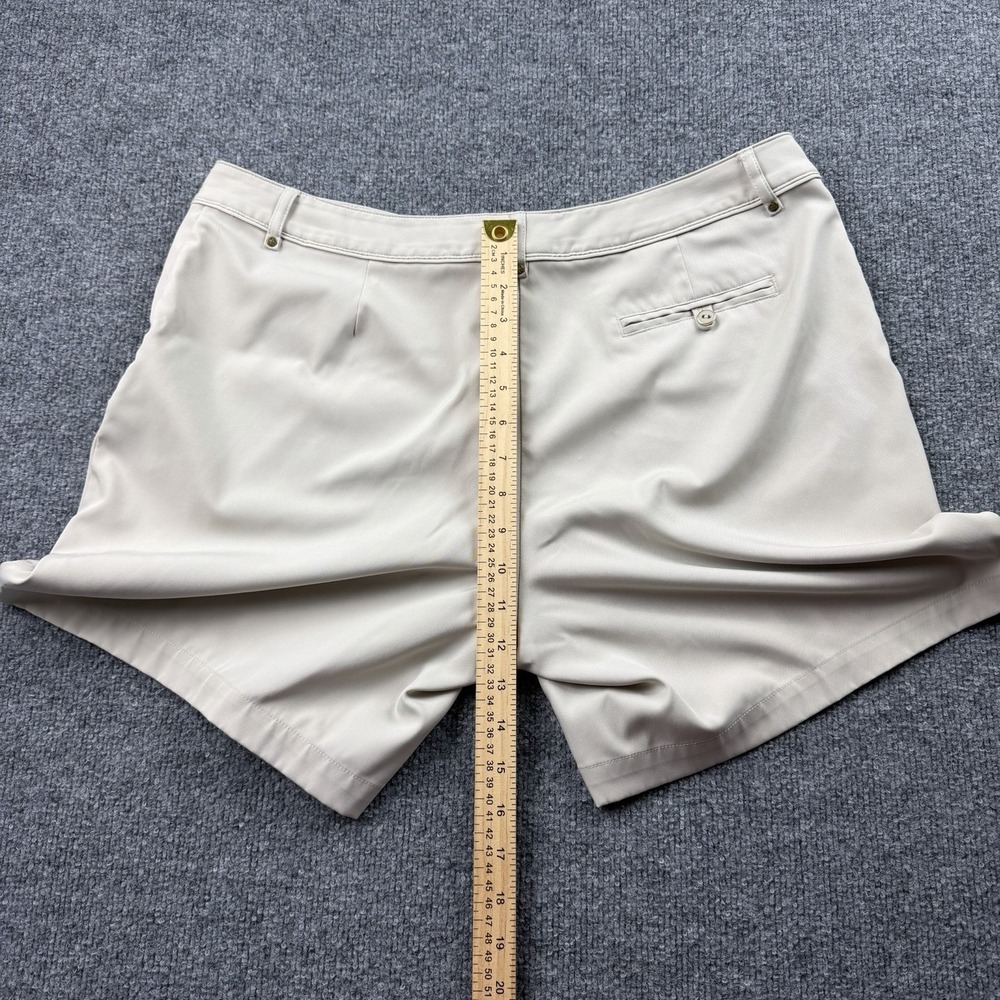 Lady Hagen Womens Golf Shorts Khaki Tan Size 14 Performance Activewear Casual - Picture 6 of 7